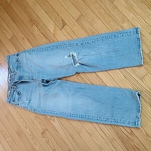 Levis ribcage straight jeans 28